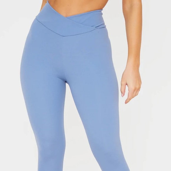 PrettyLittleThing Pants - PLT Dusky Blue Cross Waist Ruched Bum Gym Legging
